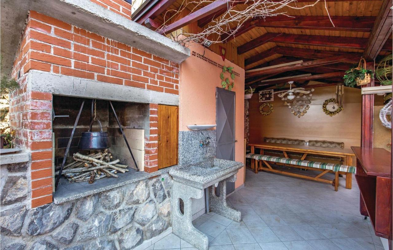 Nice Apartment In Volosko With Kitchen Extérieur photo