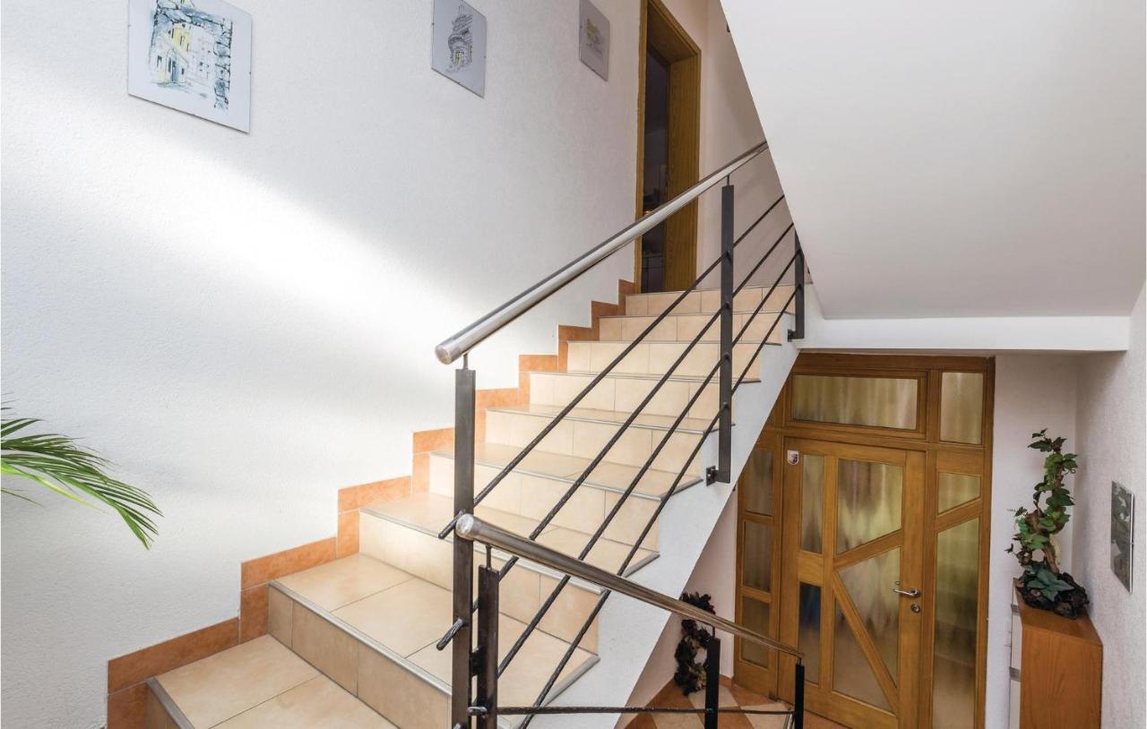 Nice Apartment In Volosko With Kitchen Extérieur photo