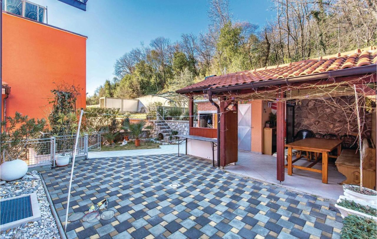 Nice Apartment In Volosko With Kitchen Extérieur photo